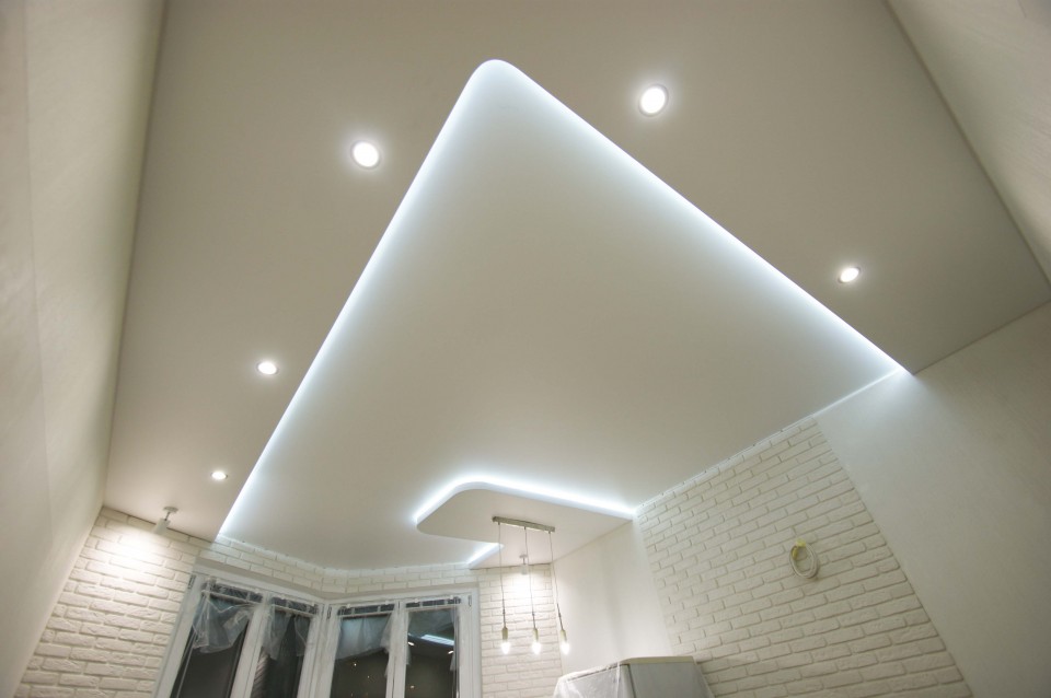 Заказать парящие натяжные потолки в г. Новохопёрск